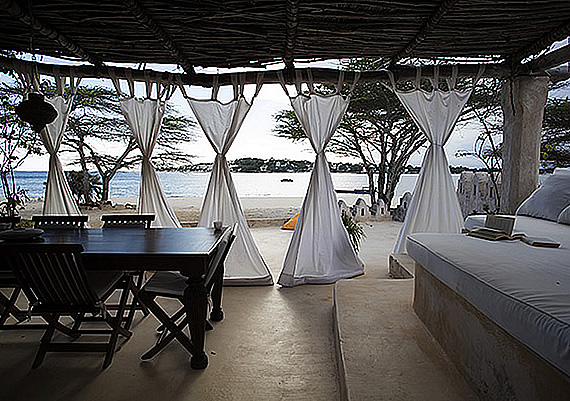 kilamawingu manda lamu lounge
